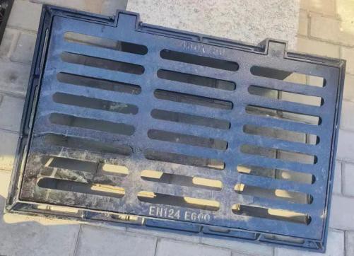 Grât Glaw Colyn Haearn Hydwyth